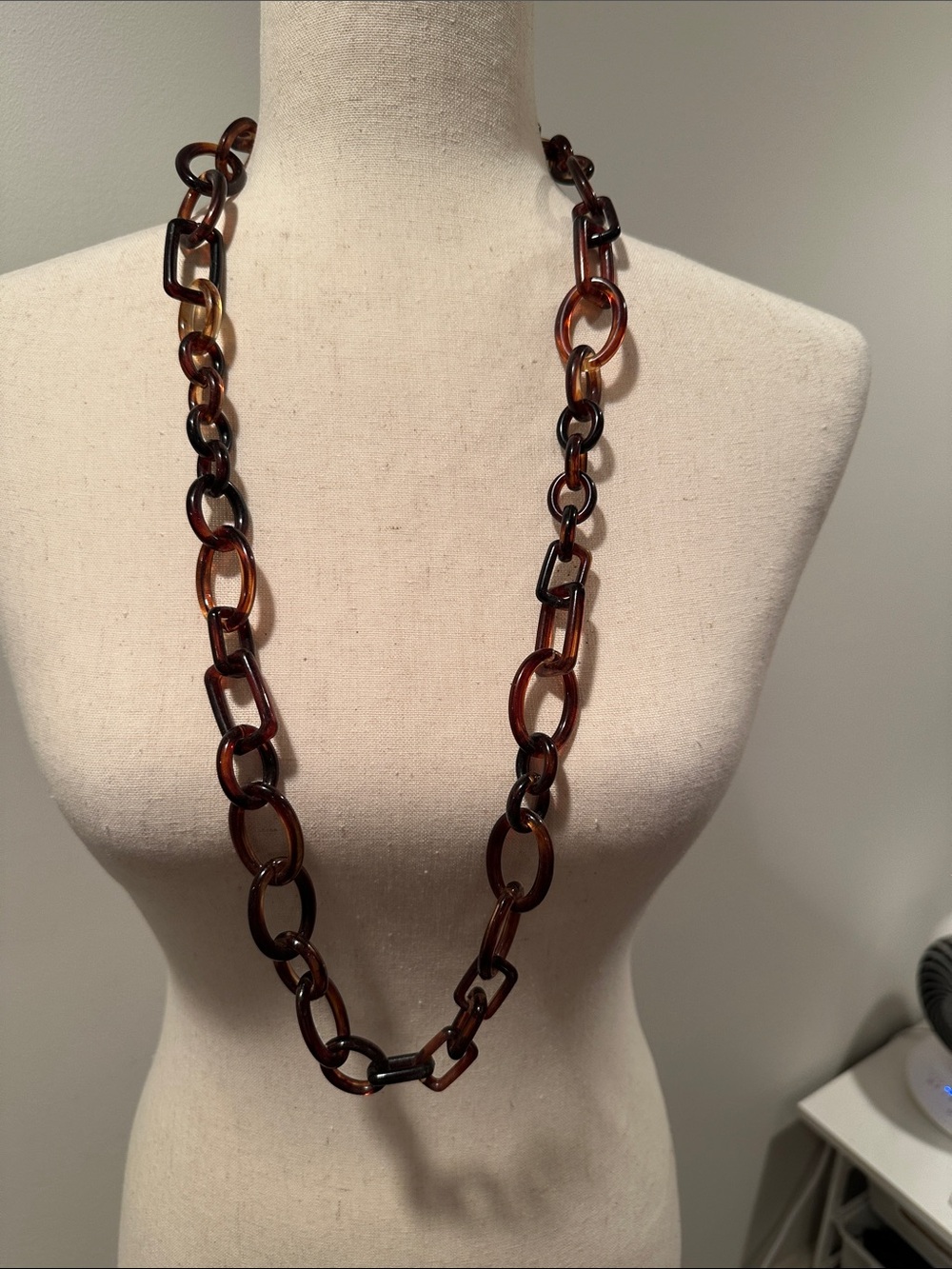 J Crew Tortoiseshell Acrylic Link Necklace - Women Accessories